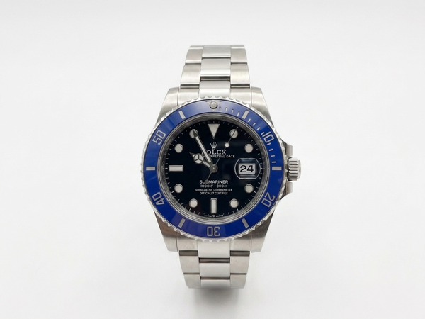 Montre Rolex Collector  Oyster Professional Submariner Monster Cookie en Or blanc 750/1000, année 2023