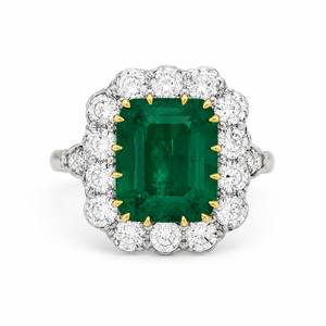 Bague or blanc, griffes or jaune, Émeraude et diamants brillants