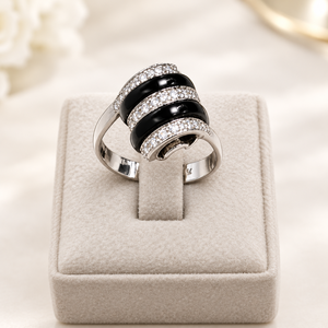 Bague Or blanc Onyx et Diamants