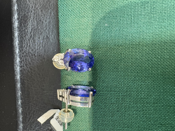 boucle d'oreille Tanzanite et diamant