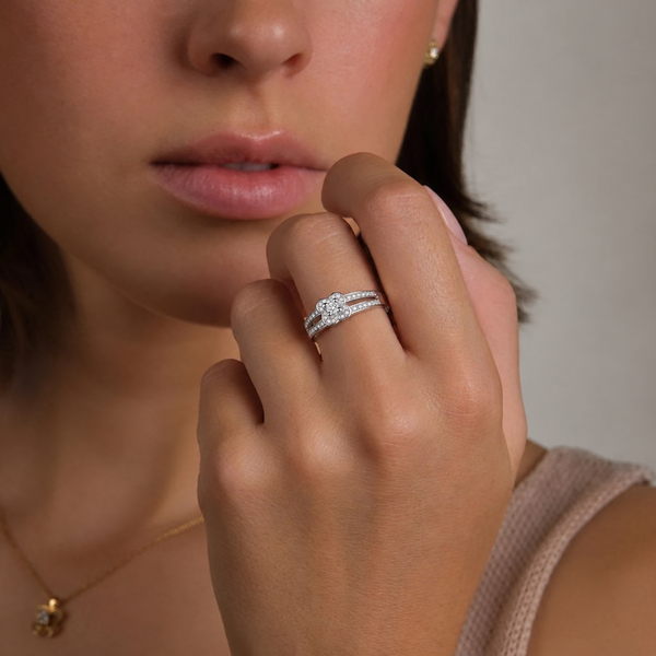 Solitaire Mauboussin « Chance of love » , Or blanc et Diamants