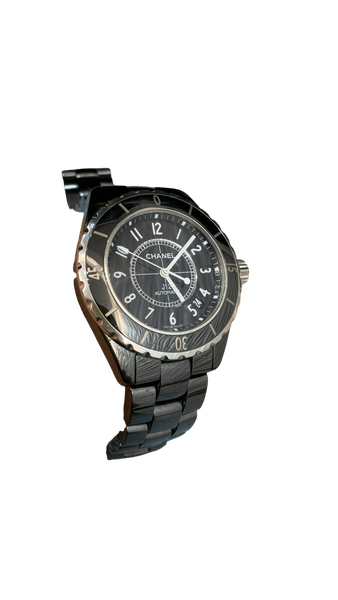 Montre Chanel J12