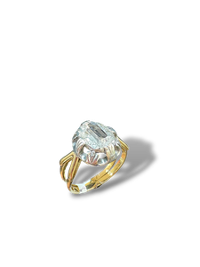 bague ancienne or et argent avec un diamant taille émeraude